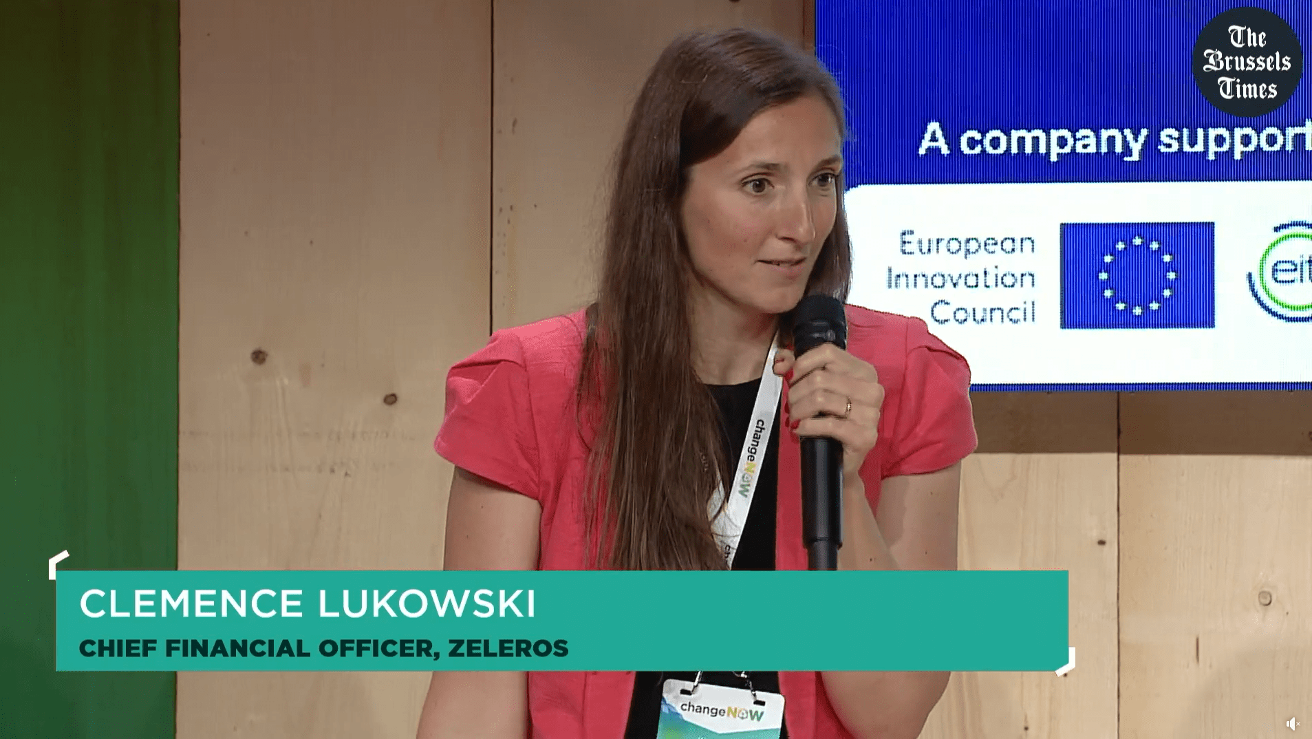 Zeleros Clémence speaking